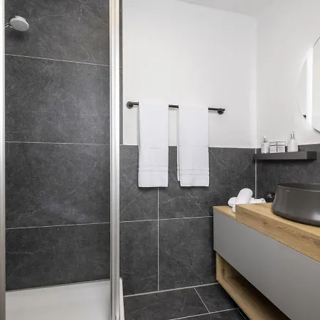 Apartamento Penthouse Small 18 By Interhome Söll