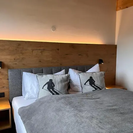 Apartmán Penthouse Small 18 By Interhome