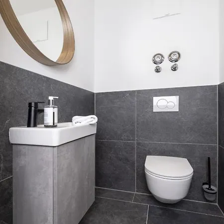 Penthouse Small 18 By Interhome Apartmán Söll